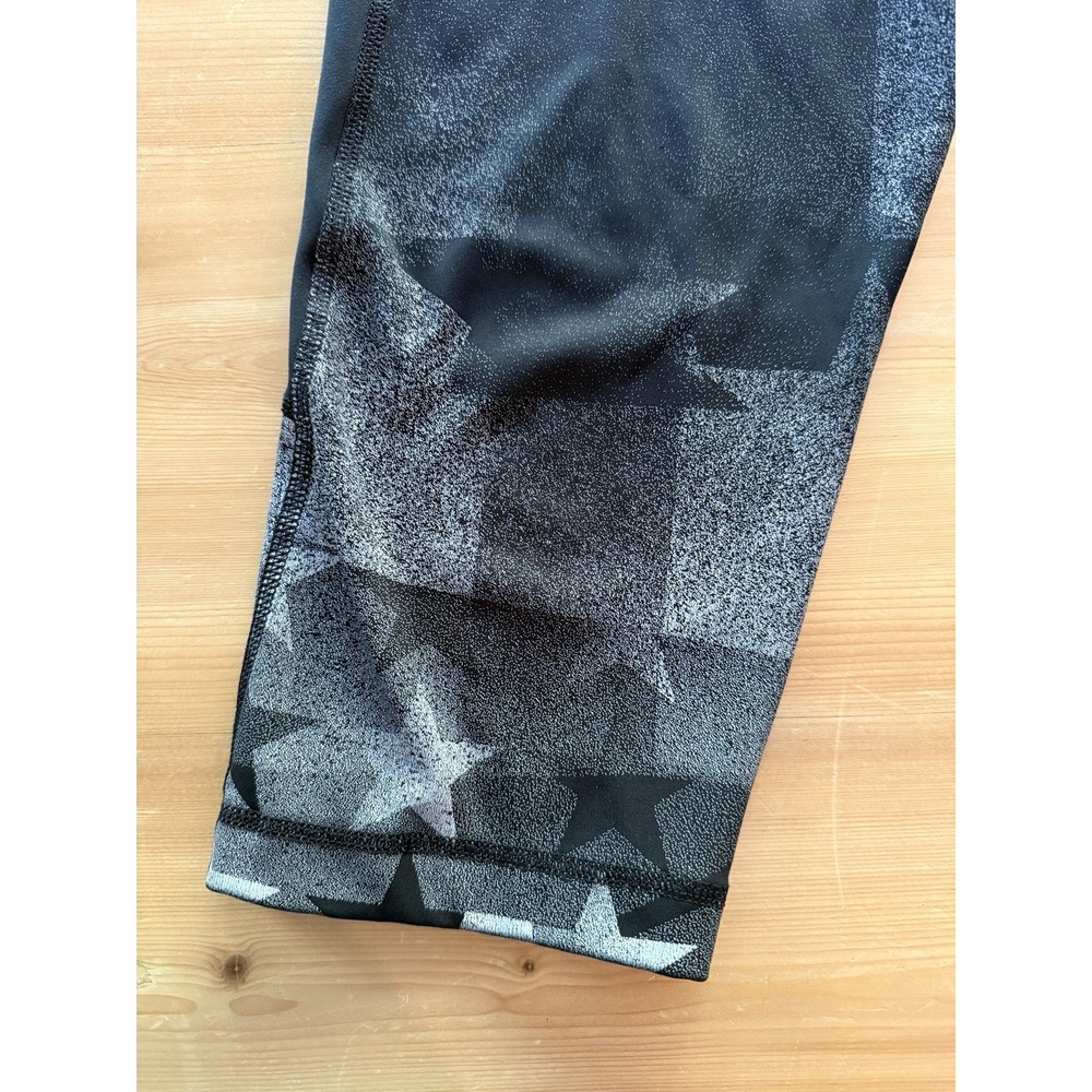 adidas AEROREADY USA Volleyball Cropped Leggings Women's S Black/Gray - Picture 2 of 4